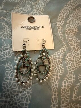 American Eagle Outfitters Turquoise and Pearl Dangle Earrings